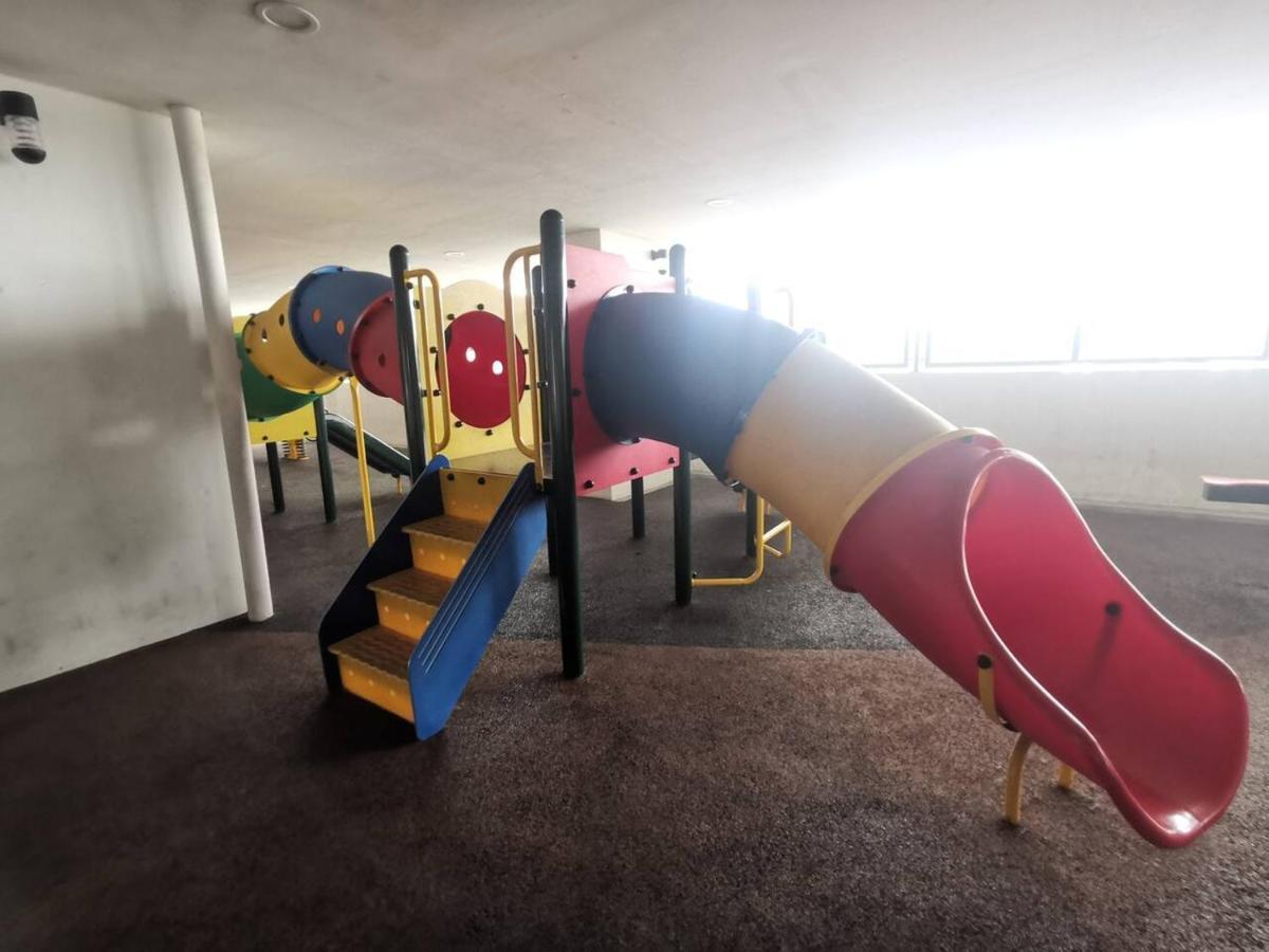 Enarahomes שאה אלאם מראה חיצוני תמונה
