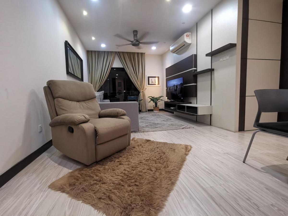 Enarahomes שאה אלאם מראה חיצוני תמונה