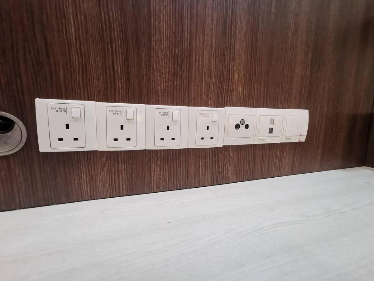 Enarahomes שאה אלאם מראה חיצוני תמונה