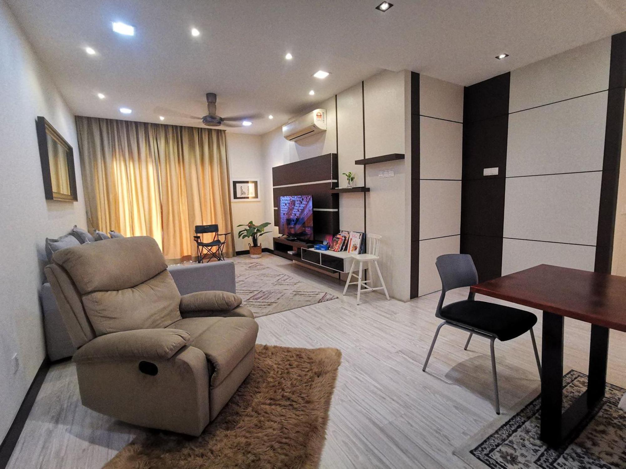 Enarahomes שאה אלאם מראה חיצוני תמונה