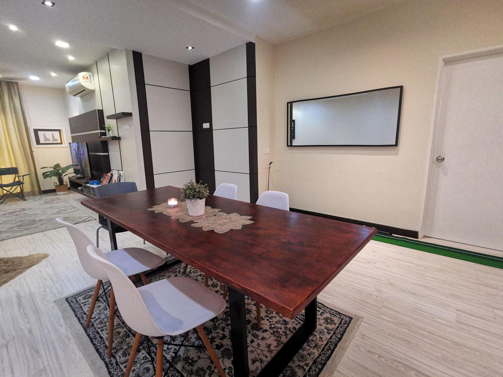 Enarahomes שאה אלאם מראה חיצוני תמונה