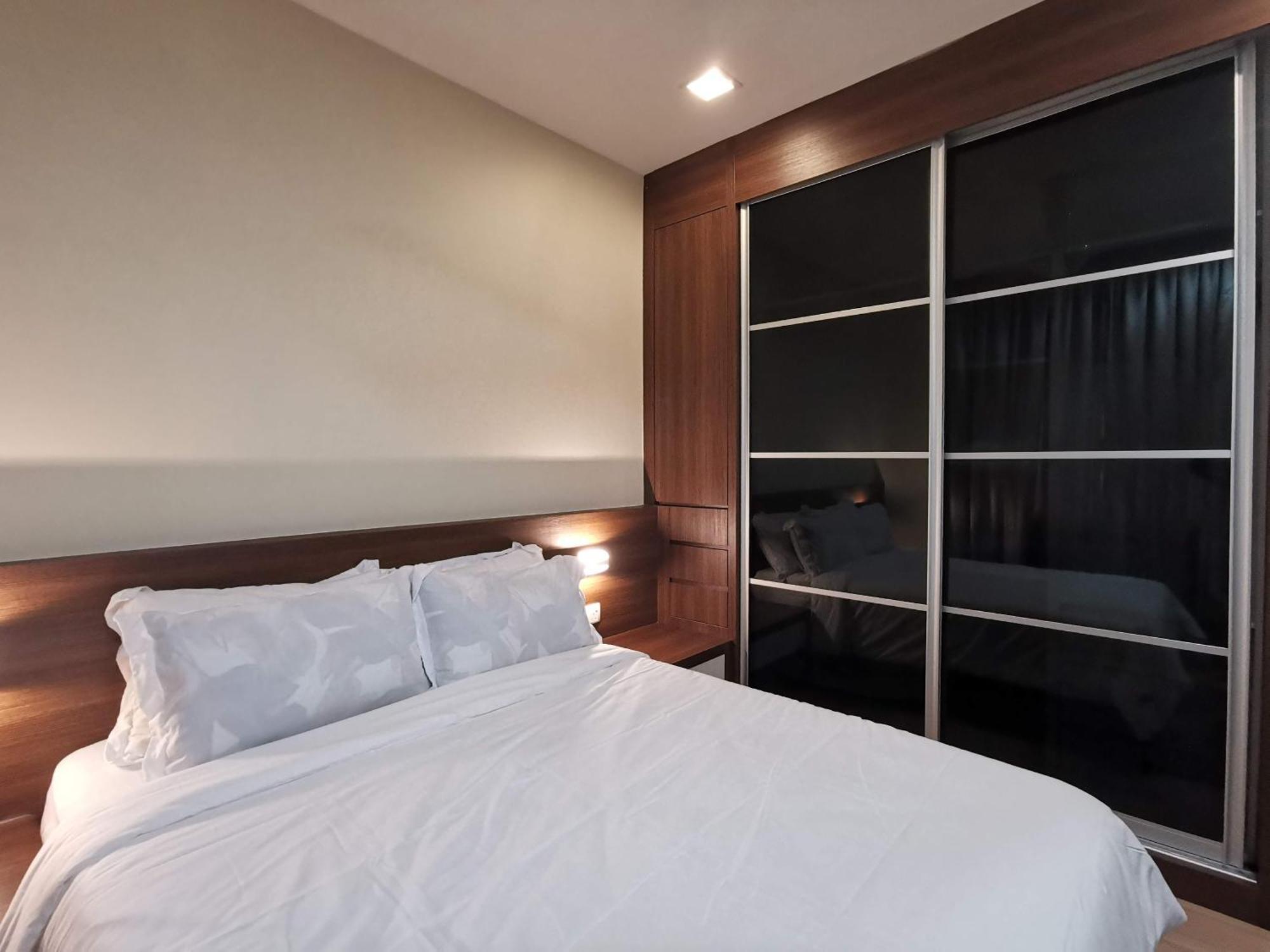 Enarahomes שאה אלאם מראה חיצוני תמונה